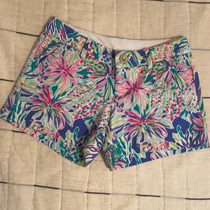 Lilly Pulitzer stretch shorts size 0